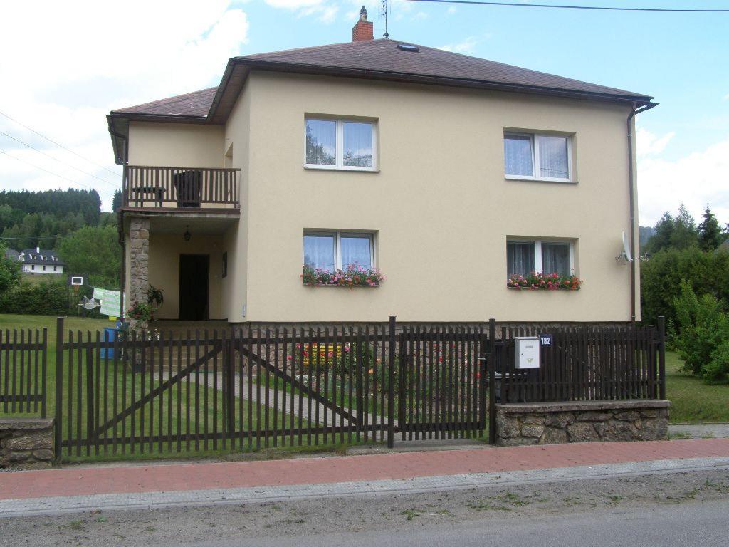 Apartment Vysocina Svratka 客房 照片